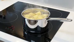 Nevylévejte vodu, ve které se vařily brambory – ještě se vám může hodit.