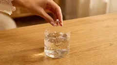 Čištění šperků bez poškození: 4 bezpečné metody pro stříbro a zlato