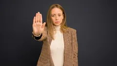 Ke štěstí je potřeba umět si hájit osobní hranice. Jak se naučit říkat „ne“?