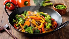 Proč máte po obědě chuť na sladké a jak ji zkrotí pravidlo pěti chutí